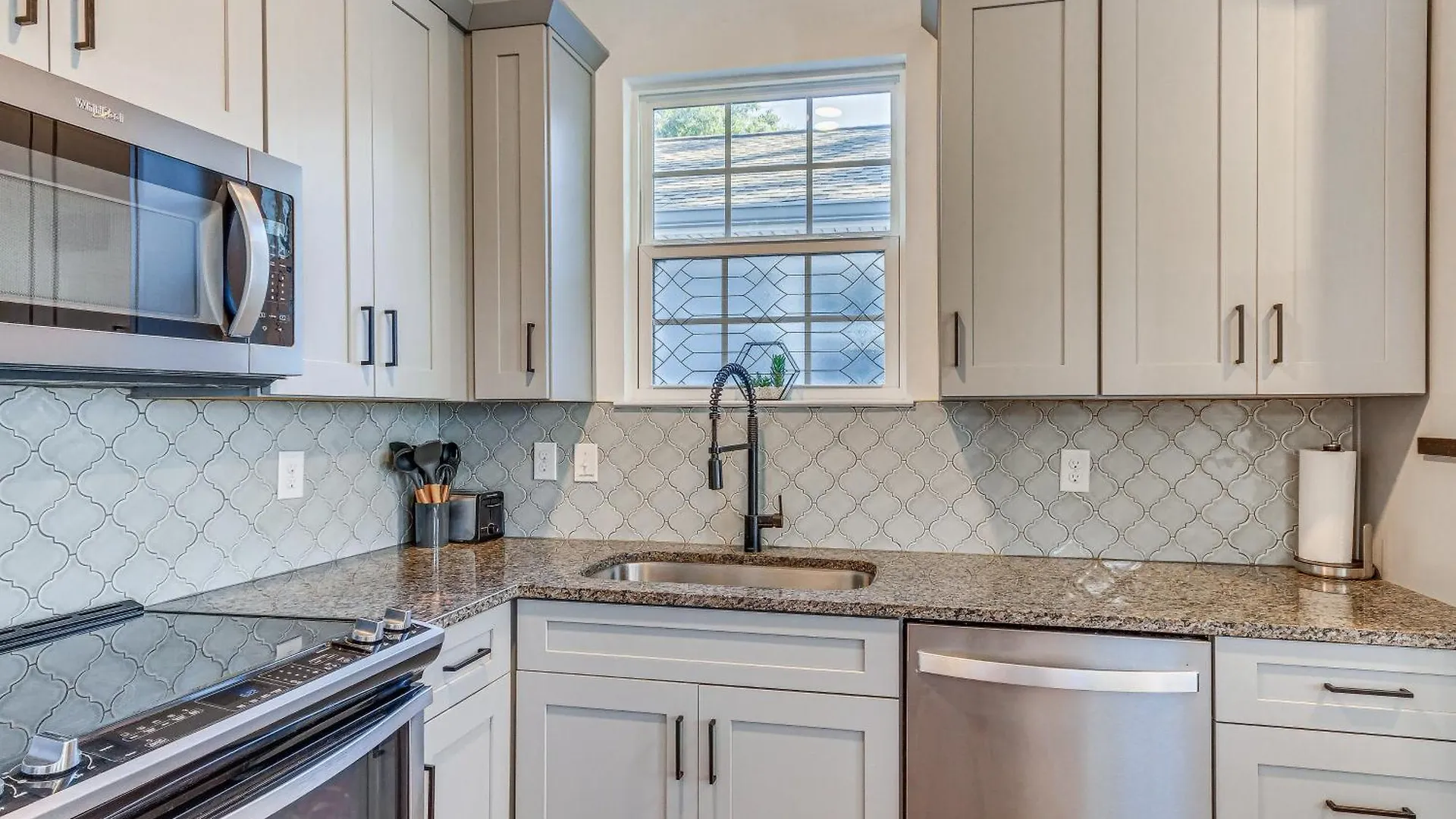Holiday home Modern Pensacola Vacation Home With Private Pool!